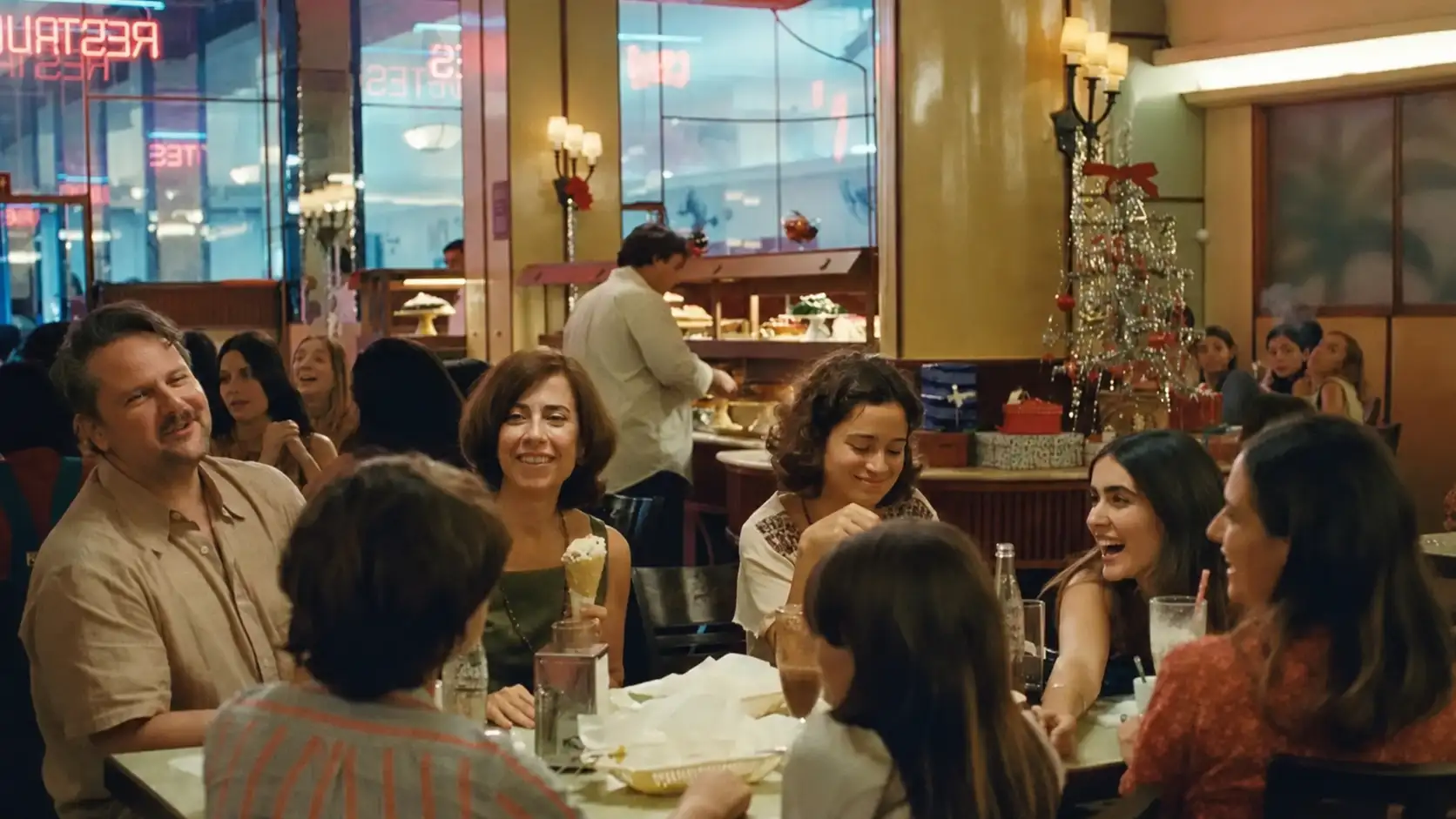 La familia Paiva reunida en Manon